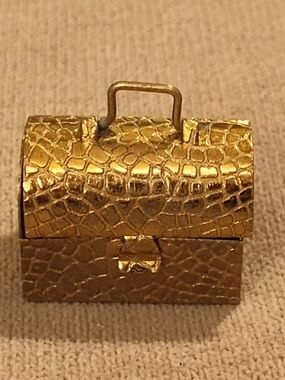 Vintage 70s-80's Gold Miniature Jewelry Box with Croc Texture